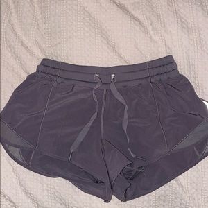 Lululemon Hotty Hot Short